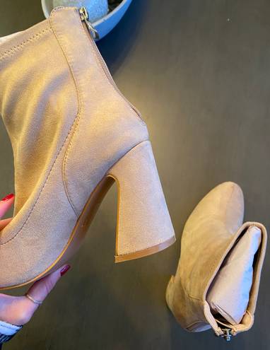 Boohoo Suede Booties