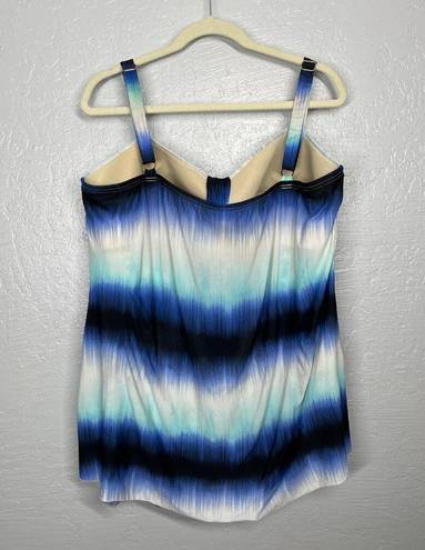 Cacique Swim by  Women Plus Size 24W Blue White Tie Dye Tankini Top Built in Bra