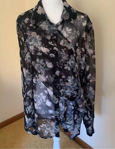 Stylestalker  Revolve Black and Grey Floral Blouse Sheer w/ Wrap Piece Size 6