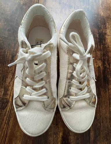 Vintage Havana est. 1964 | ladies Fresh Leather Sneaker.. Size: 6