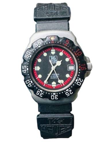 TAG HEUER PROFESSIONAL F1 Formula 1 Black Red 200m Men’s Unisex Midsize 33mm Swi