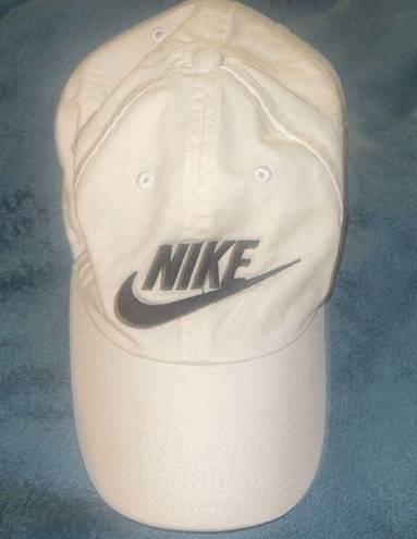 Nike Hat White