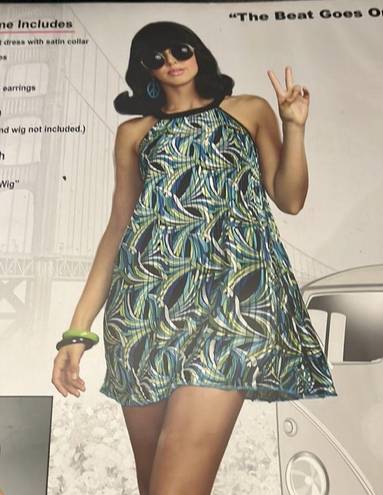 Dreamgirl NWT  The Beat Goes On 60s Plus Costume Sz M