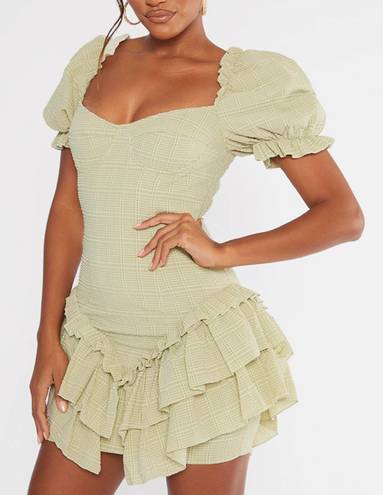 Pretty Little Thing  Puff Sleeve Ruffle Dress