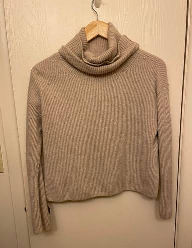 Banana Republic Sweater