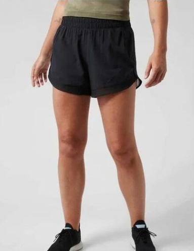 Athleta  High Rise Mesh Racer Run 3" Short in Black Size Medium