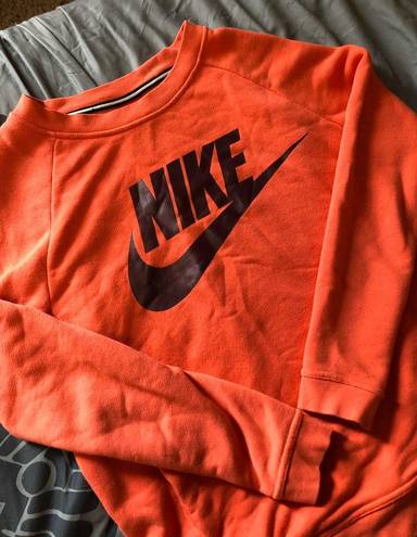 Nike Crew Neck Pullover