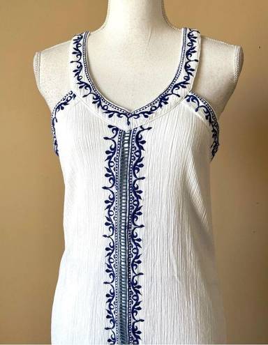 Romeo + Juliet Couture  | White Sleeveless Boho Maxi Dress Sz M