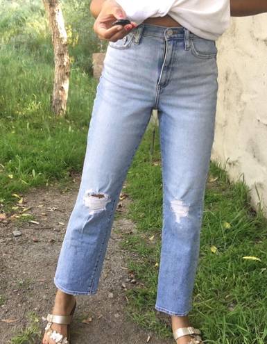 Uniqlo Distressed Straight Leg Jeans