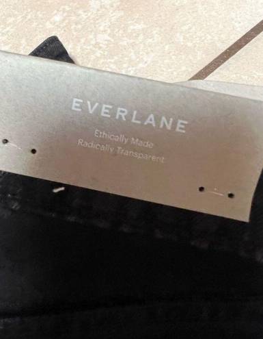 Everlane  24 The Curvy Cheeky Jean Black Crop High Rise Straight Leg Washed Black