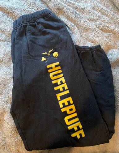 Boxlunch Hufflepuff Sweatpants