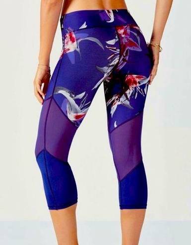 Fabletics Brogan Shimmer Capri