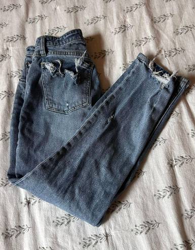 Abercrombie & Fitch Ripped Mom Jeans