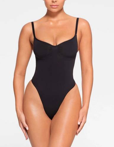 SKIMS Sculpting Brief Bodysuit XL