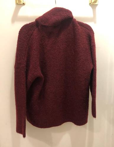 VERO MODA NWT  Cowl Neck Maroon Ribbed Sweater