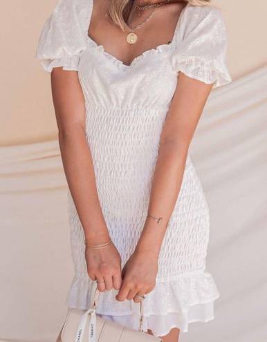 idem Ditto ✨ Heavenly Eyelet Mini Dress✨