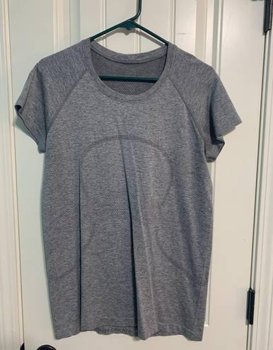 Lululemon Swiftly Tech Short Sleeve