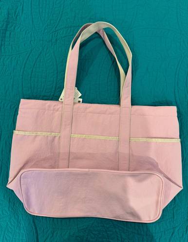 Lululemon NWT  daily multi pocket tote in vitapink