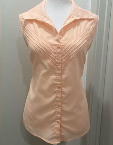 Preview International VTG ‘90s  Light Pink Sleeveless Collared Button-Up Blouse