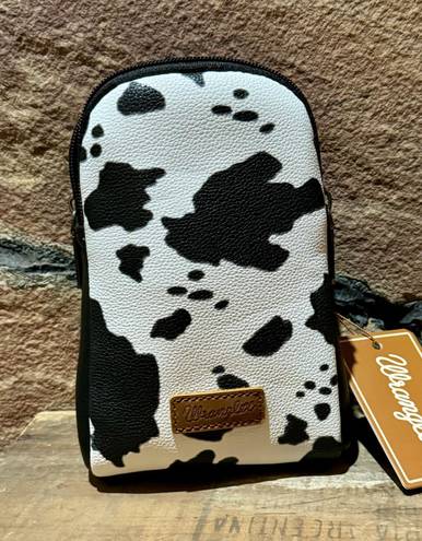 Wrangler Cow Print Crossbody Bags for Women Western Sling Bag for Women Cross Body Purse