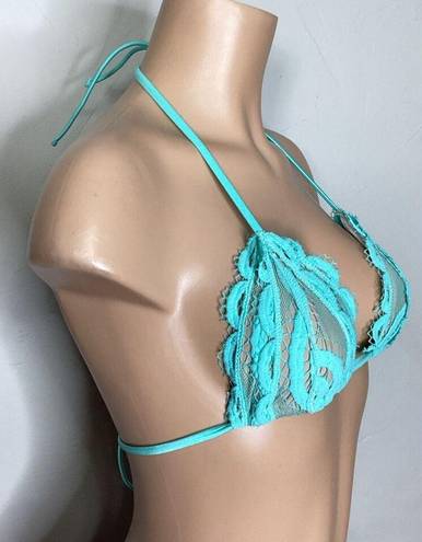 PilyQ New. PQ seafoam lace triangle bikini top. Small. Retails $89