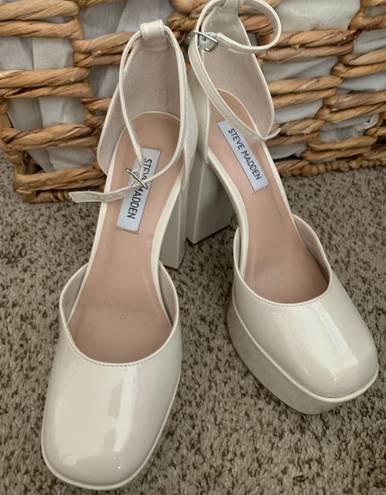 Steve Madden Cream  Platform Heels