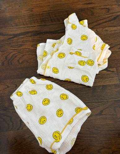 Etsy Smiley Face Pjs Set