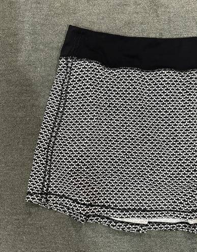 Lululemon  Pace Rival Black & White Print Tennis Skirt Size 10 EUC