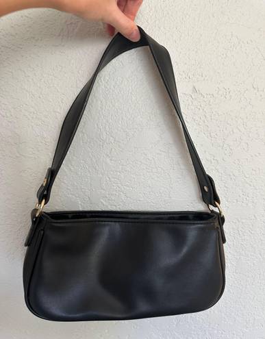 Black Minimal Purse