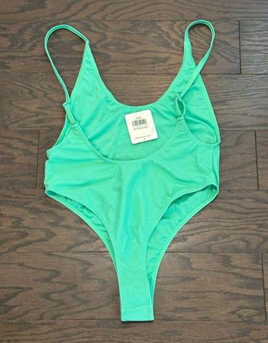 Fabletics  NOA Sexy One Piece Cheeky Swimsuit Size Medium / 8 New with Tag