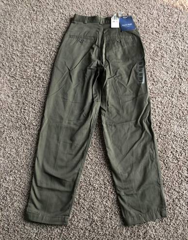 Dockers NWT  Pants 2 Petite