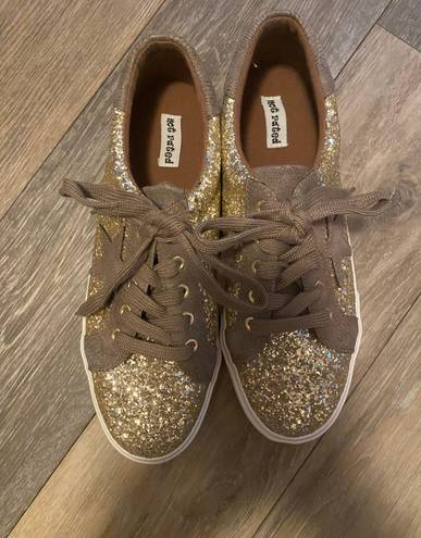 Not Rated Gold Glitter  Sneakers - Size 10