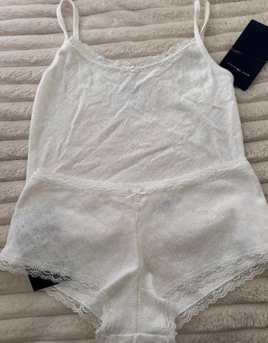 Brandy Melville White Heart Set