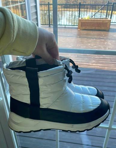 GUESS Goutmost Puff Snowboots