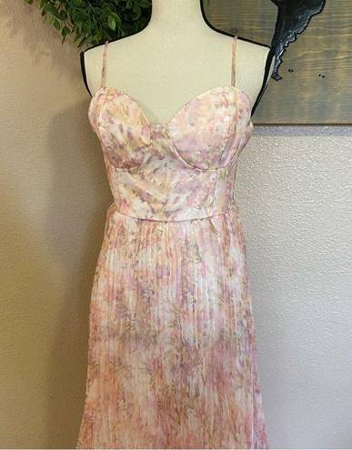 Lulus NWOT  Finest Endeavor Blush Pink Floral Pleated Bustier Midi Dress