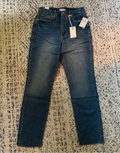 Good American  Good Classic Raw Hem High Rise Jeans NWT size 6/28 Blue940