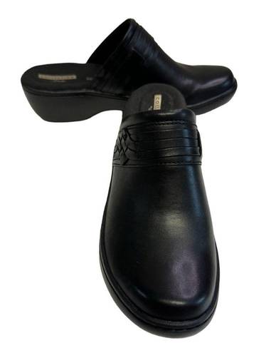 Clarks NWOB Clark Delana Hayden Black Leather Mule Clogs Size 6