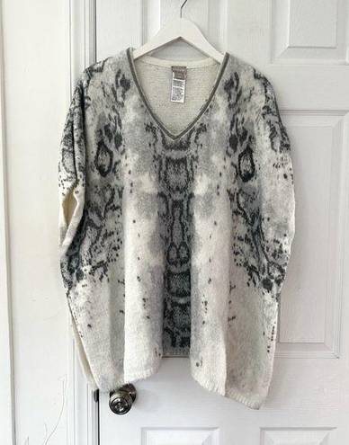 Chico's  Grey White Snake Print Cozy Embellished V Neck Poncho Sweater S/M