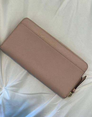 Kate Spade Pink Zip Wallet