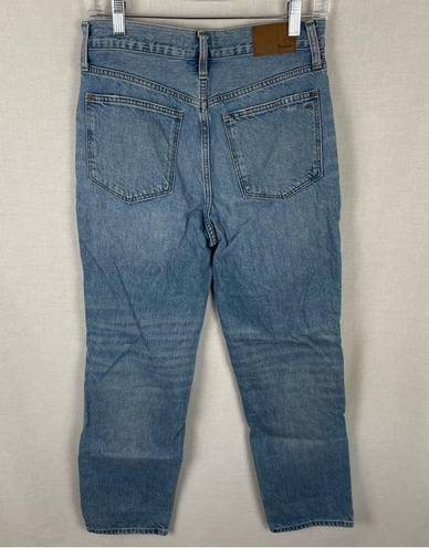 Madewell  The Perfect Vintage Straight Distressed Rigid High Rise Jean