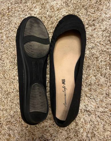 American Eagle black slip on shoes