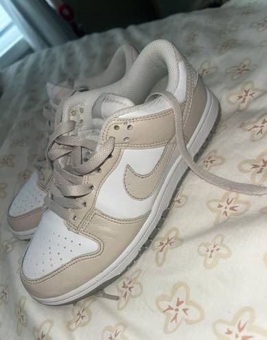 Next Wmns Dunk Low  Nature 'Light Orewood Brown