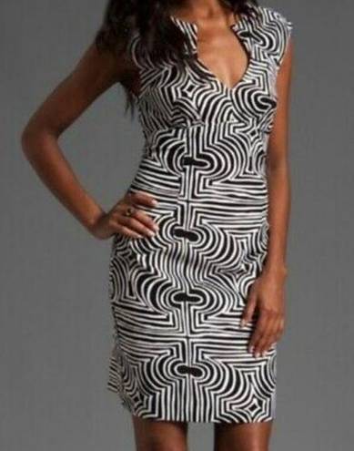 Trina Turk  Black & White Op Art Geometric Shapes Sheath Dress 8