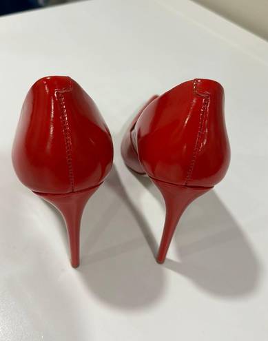 Steve Madden Patent Leather Pumps