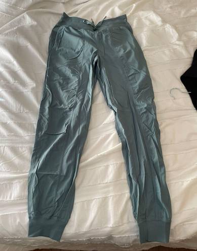 Lululemon Joggers Size 6