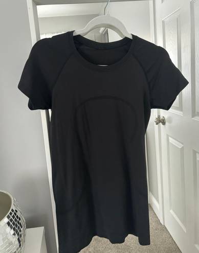 Lululemon Swiftly Tech Short Sleeve