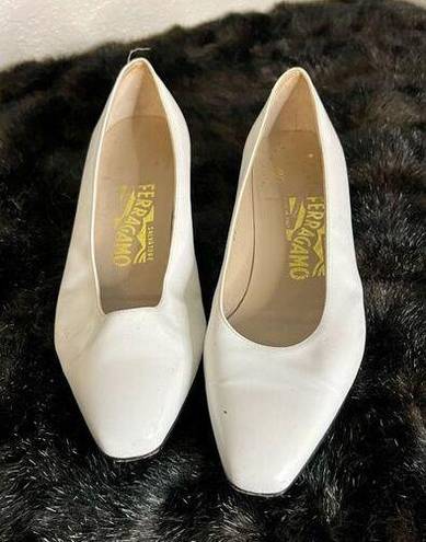 Salvatore Ferragamo  Clarissa White Leather flats 6.5