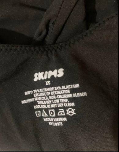 SKIMS Fits Everybody Slimming Bodysuit XS
