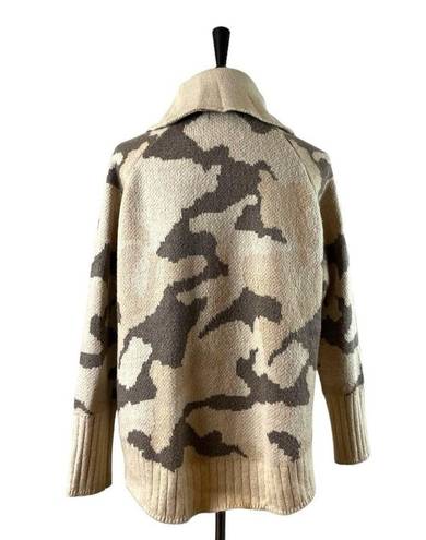 Sweet & Sinful  Sweater Turtleneck Heavy Knit Cream Camo Women’s Size Large