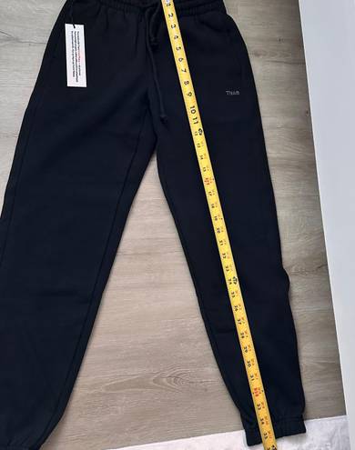 Aritzia Tna EXTRA FLEECE BOYFRIEND SWEATPANTS IN BLACK